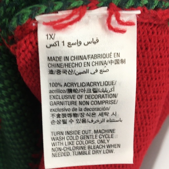 Karen Scott Red & Green Heart Wreath Ugly Christmas Sweater - Picture 7 of 8